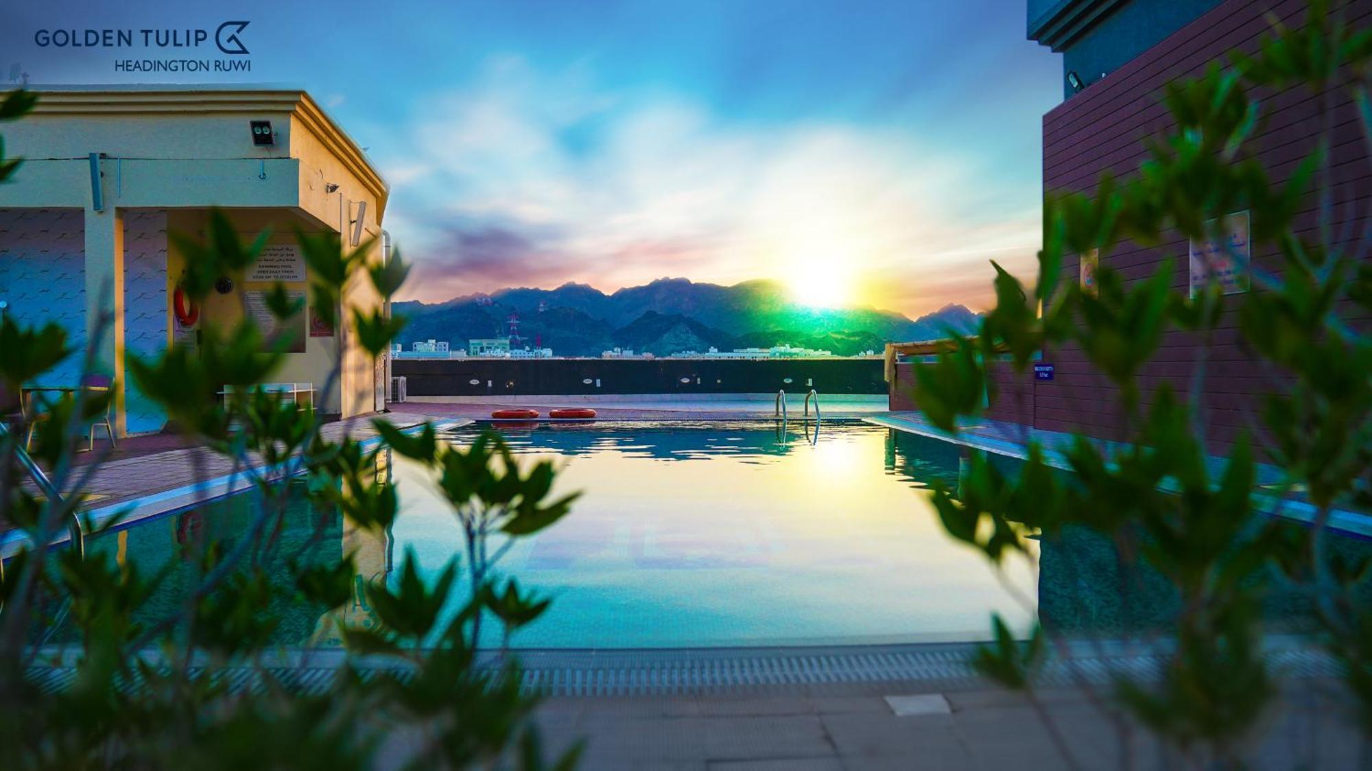 ホテル Golden Tulip Headington マスカット エクステリア 写真
