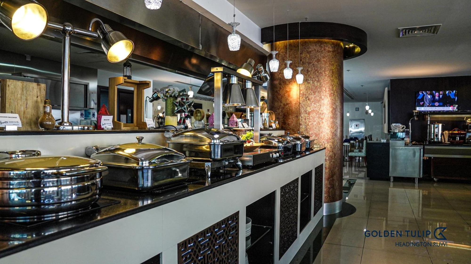 ホテル Golden Tulip Headington マスカット エクステリア 写真