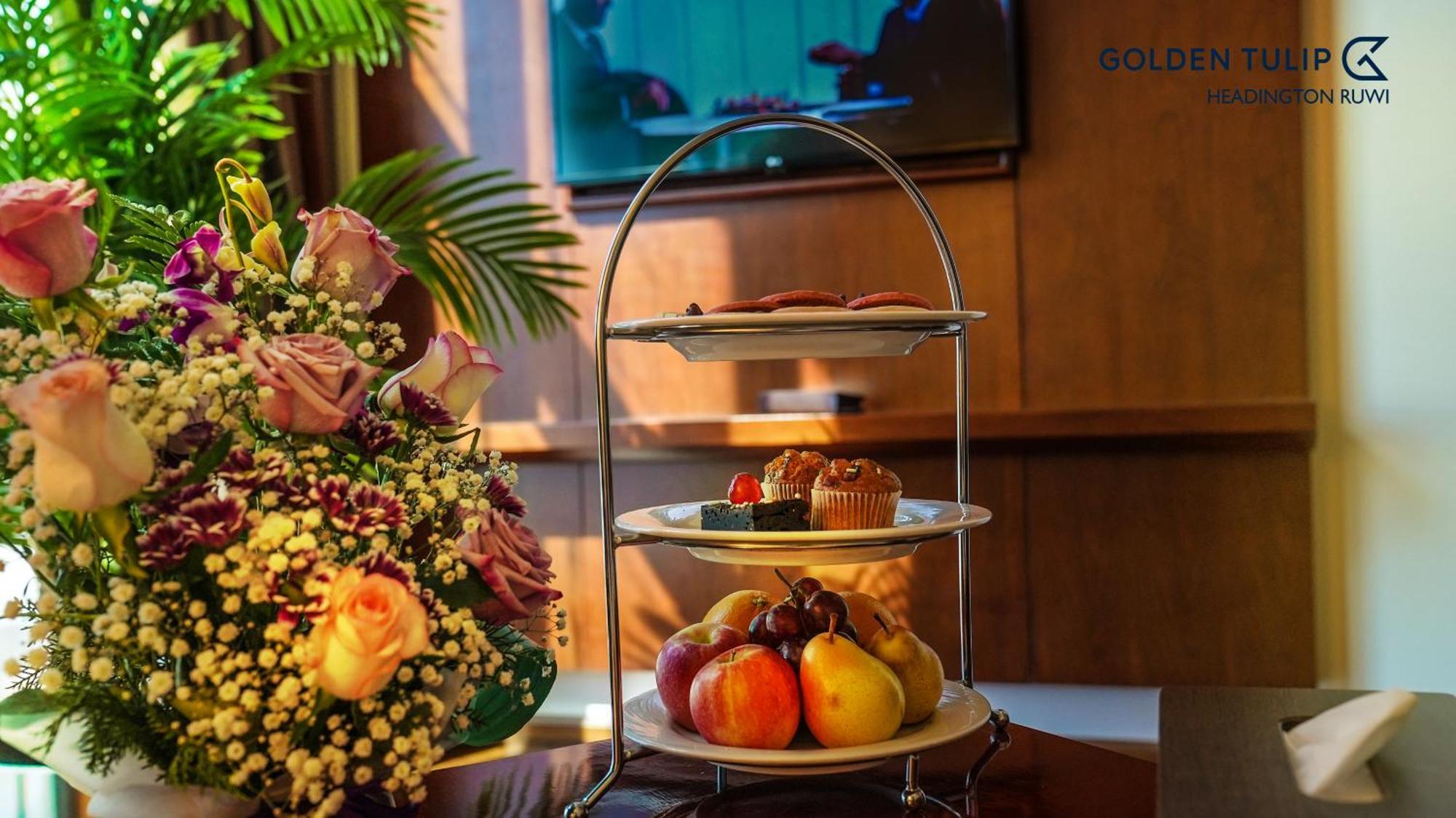 ホテル Golden Tulip Headington マスカット エクステリア 写真